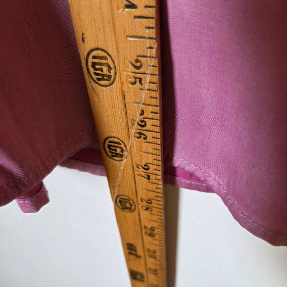 EUC DOE & RAE PINK IRIDESCENT LOOK MOCK NECK SHIRRED SLEEVELESS TOP SIZE L - Picture 16 of 16